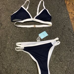 Cupshe Size Medium Swimsuit